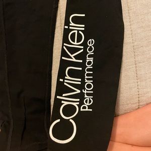 Good condition. To big for me, and I am not a fan of leggings with pockets.